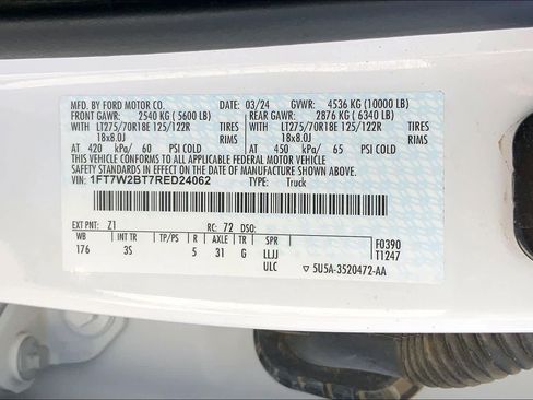 Used 2024 Ford F250 XLT image 33