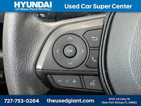 Used 2024 Toyota RAV4 AWD Hybrid image 32