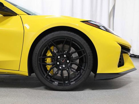 Used 2026 Chevrolet Corvette Z06 RWD image 11