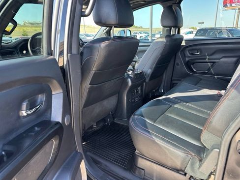 Used 2024 Nissan Titan PRO-4X w/ Pro-4x Convenience Package AWD/4WD image 11