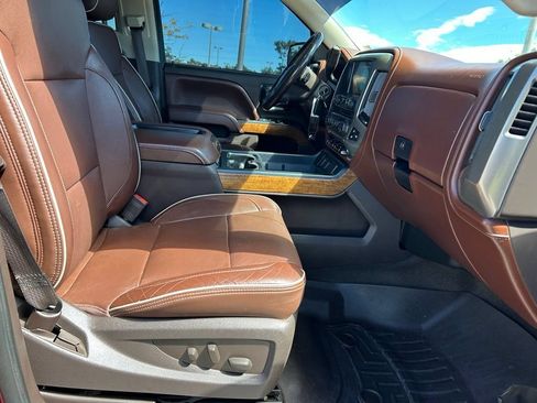 Used 2014 Chevrolet Silverado 1500 High Country w/ High Country Premium Package AWD/4WD image 31