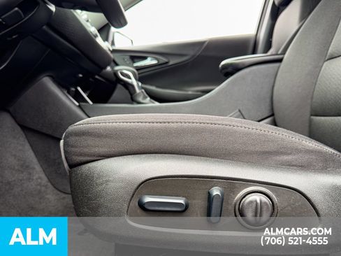 Used 2024 Chevrolet Malibu LT FWD image 11
