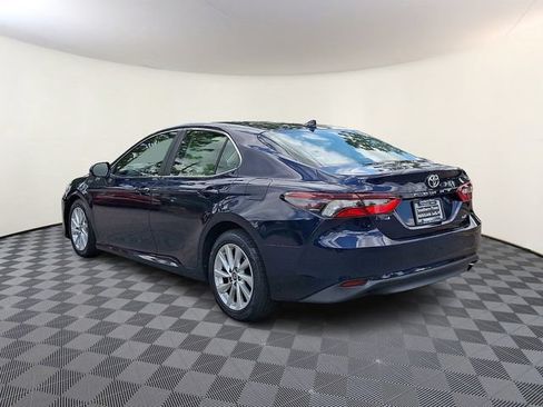Used 2021 Toyota Camry LE FWD image 4