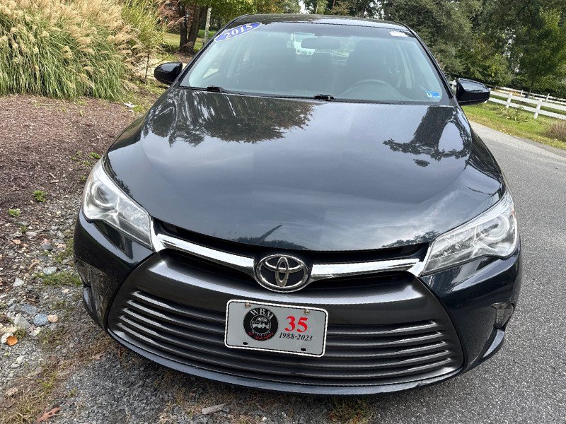 Used 2015 Toyota Camry LE FWD image 8