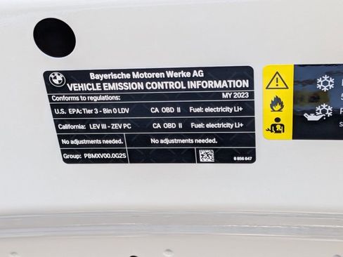 Certified 2023 BMW i4 eDrive35 w/ Premium Package RWD image 27