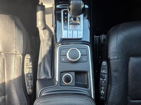 Used 2016 Mercedes-Benz G 550 image 28