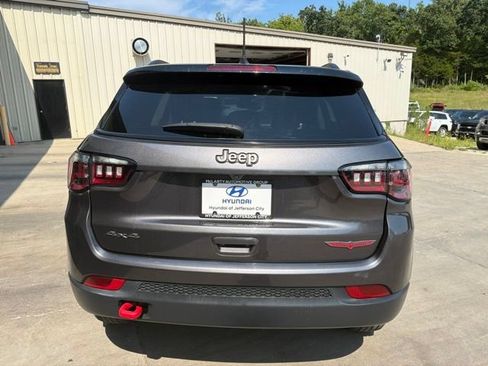 Used 2022 Jeep Compass Trailhawk AWD/4WD image 4