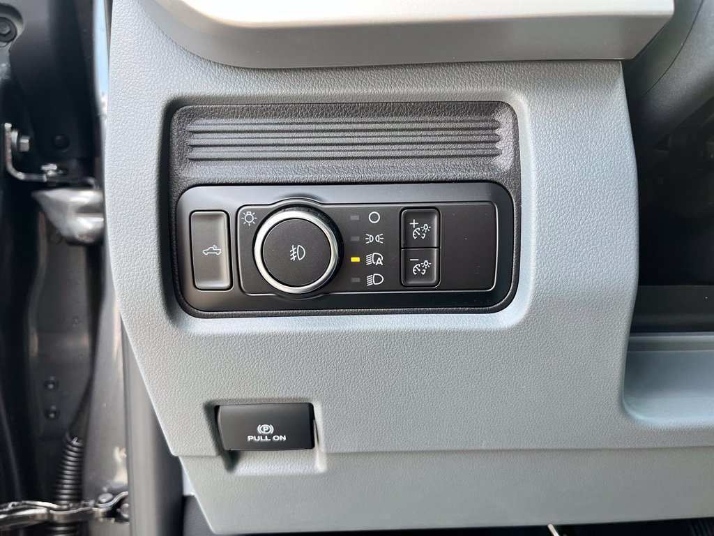 New 2026 Ford F350 XLT AWD/4WD image 23