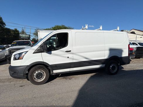 Used 2020 Ford Transit 150 Low Roof RWD image 3