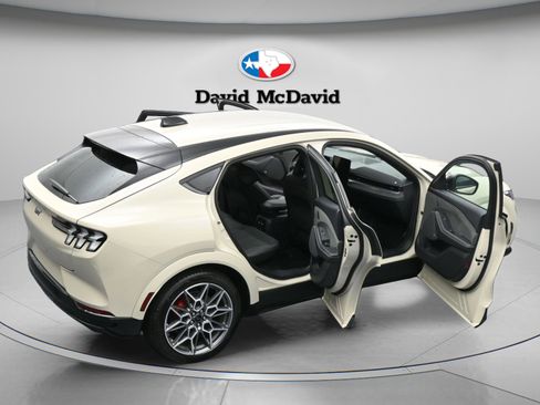 Used 2025 Ford Mustang Mach-E GT image 15