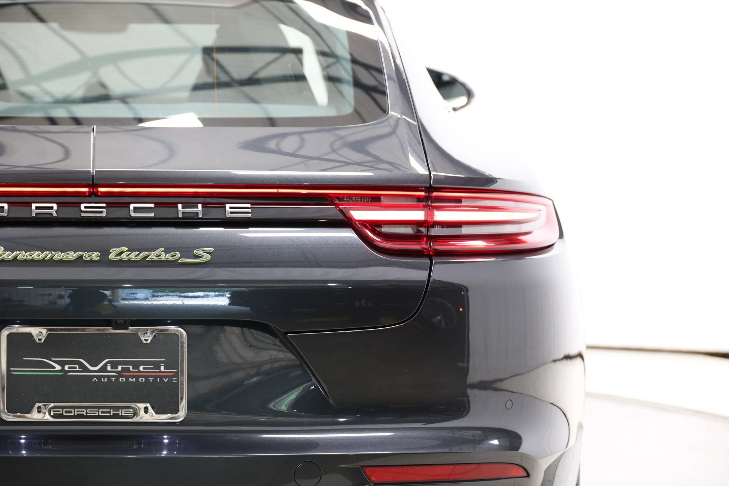 Used 2018 Porsche Panamera Turbo S Executive w/ Assistance Package AWD/4WD image 81