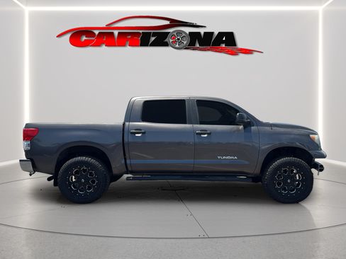 Used 2012 Toyota Tundra 4x4 CrewMax w/ Tow Pkg image 4