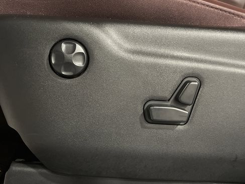 Used 2024 Dodge Durango GT image 11