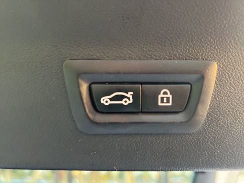 Used 2019 BMW X4 M40i w/ Premium Package image 8