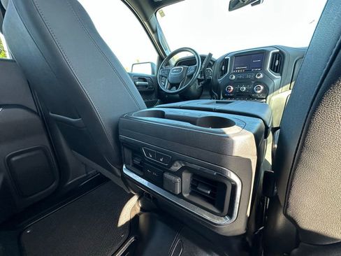 Used 2021 GMC Sierra 1500 AT4 w/ AT4 Value Package AWD/4WD image 26
