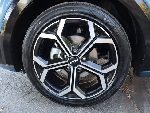 Used 2023 Kia Niro EX Touring FWD image 42