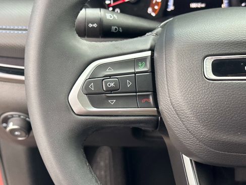 Used 2025 Jeep Compass Latitude w/ Altitude Special Edition image 30