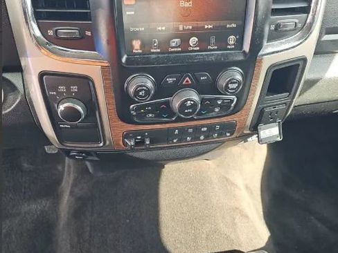 Used 2015 RAM 2500 Laramie image 7