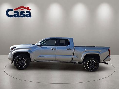 Used 2024 Toyota Tacoma TRD Sport RWD image 5