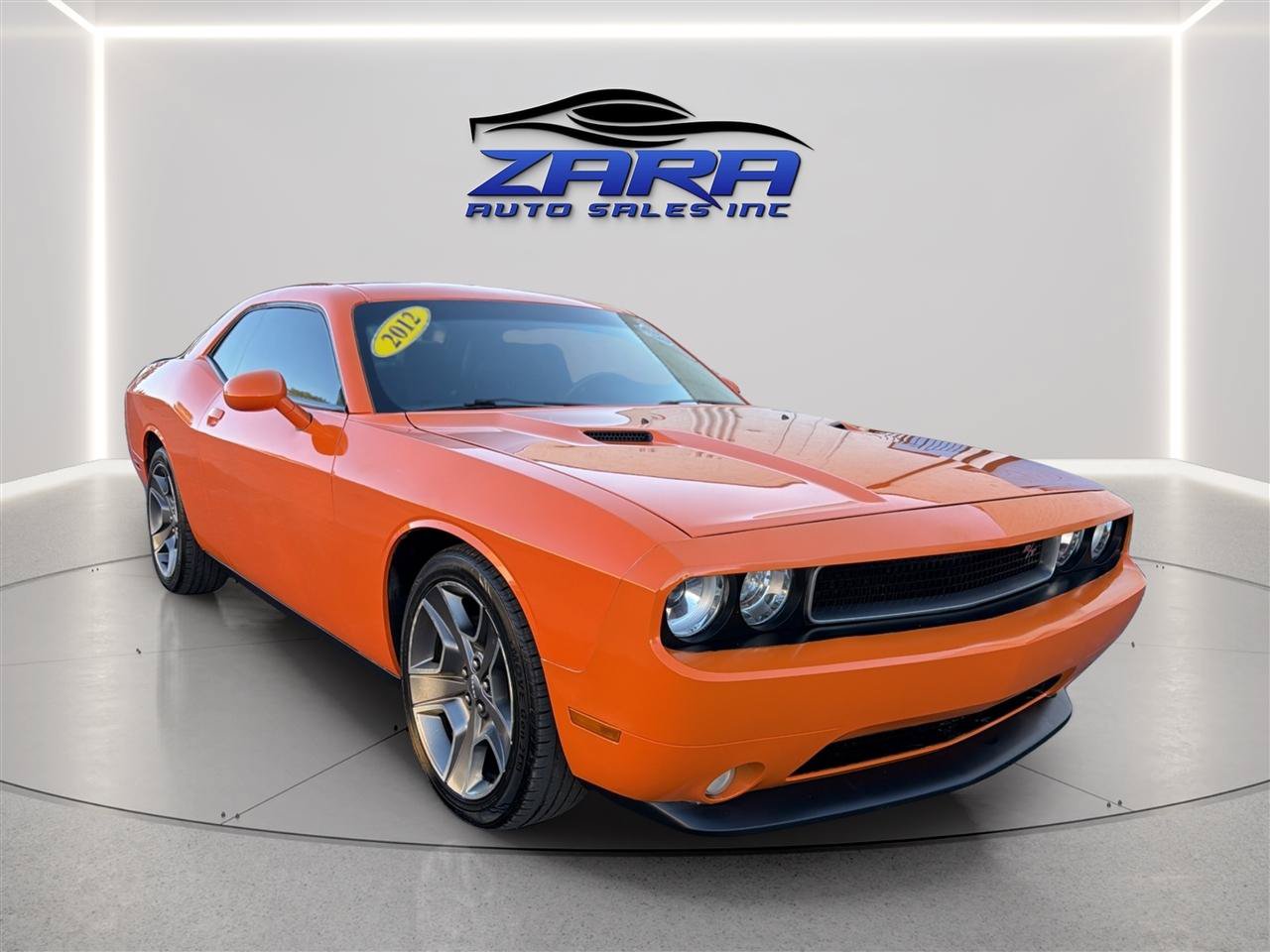 Used 2012 Dodge Challenger R/T RWD image 9