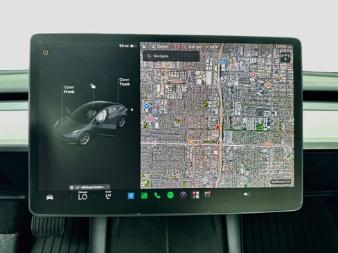 Used 2021 Tesla Model 3 Standard Range Plus RWD image 9