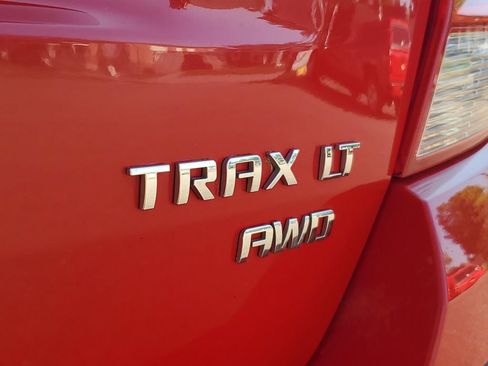 Used 2016 Chevrolet Trax LT w/ LT Sun and Sound Package AWD/4WD image 7