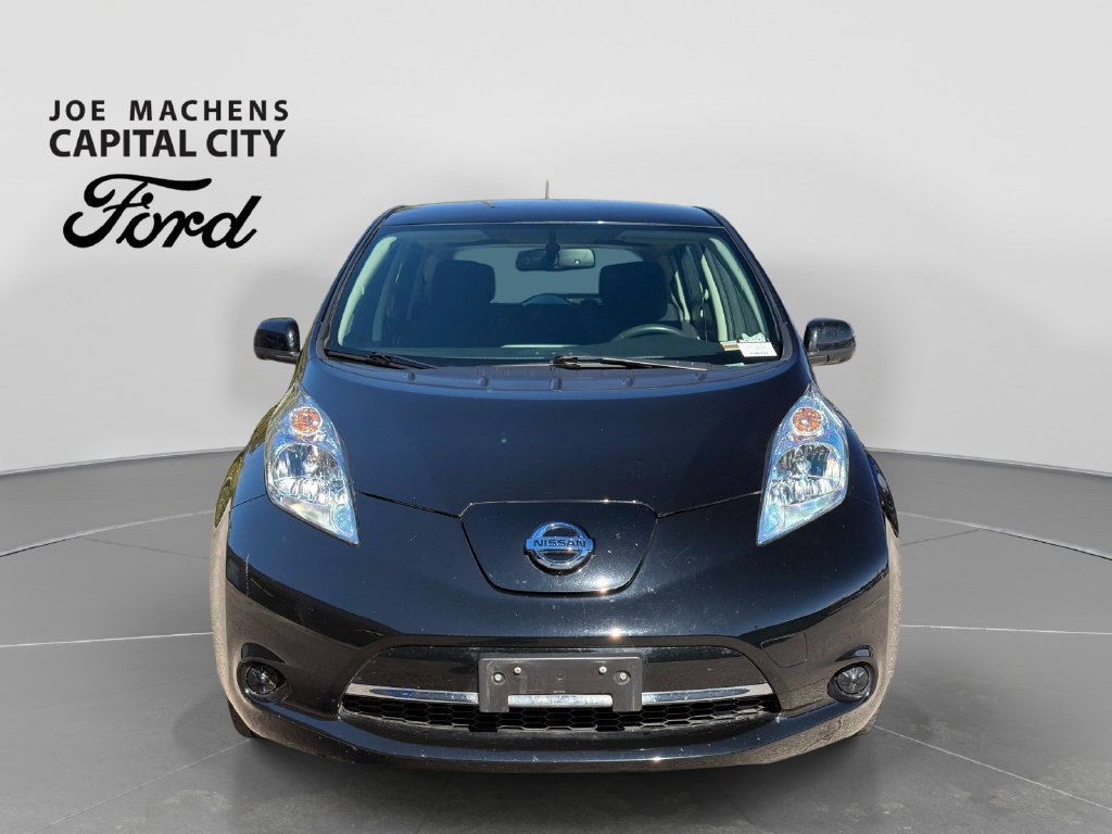 Used 2017 Nissan Leaf SV w/ Premium Package FWD image 11