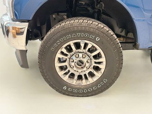 Used 2022 Ford F250 XLT w/ XLT Premium Package image 24