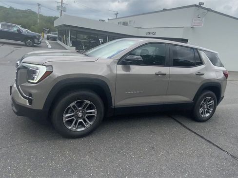 New 2026 GMC Terrain Elevation w/ Technology Package II image 4