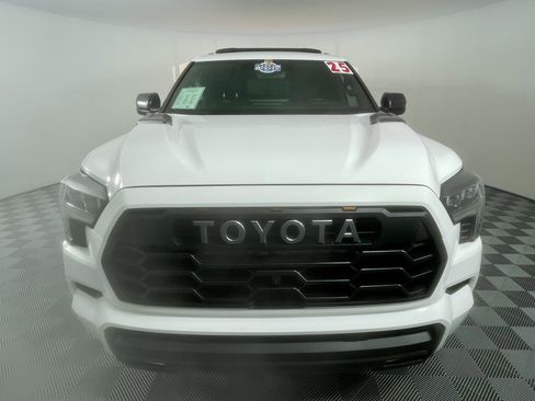 Used 2025 Toyota Sequoia TRD Pro AWD/4WD image 8