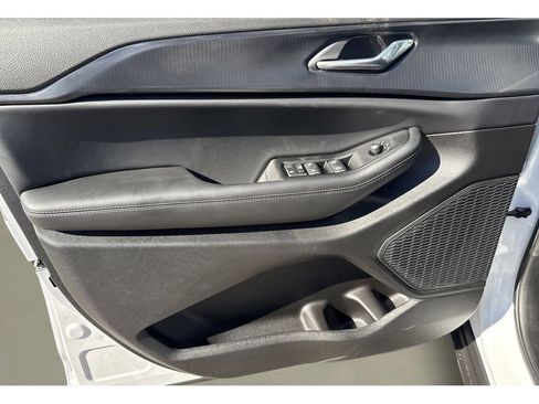 New 2025 Jeep Grand Cherokee L Laredo w/ Trailer Tow Package image 20