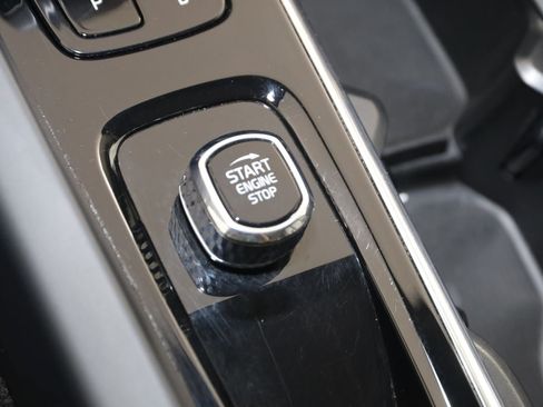 Used 2024 Volvo S60 B5 Plus AWD/4WD image 27