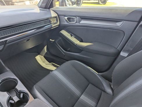 Used 2022 Honda Civic Sport image 16