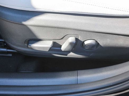 Certified 2023 Hyundai Kona Limited image 29