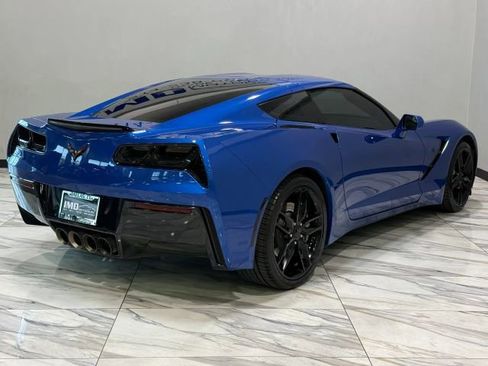 Used 2019 Chevrolet Corvette Stingray Coupe w/ Battery Protection Package RWD image 7