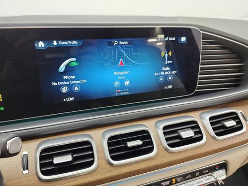 Certified 2023 Mercedes-Benz GLS 450 4MATIC image 10