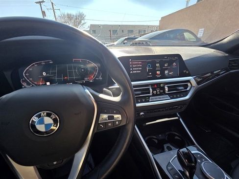 Used 2023 BMW 430i xDrive Coupe w/ Premium Package image 8