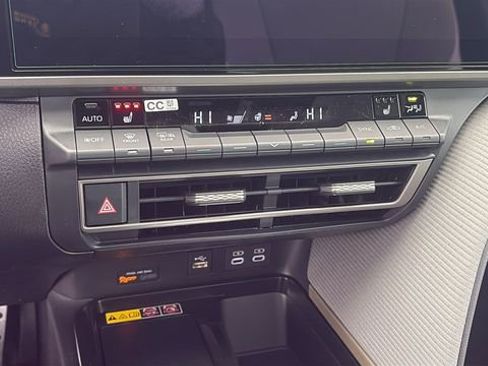 New 2026 Toyota Camry SE image 14