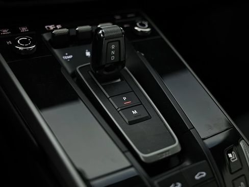 Certified 2020 Porsche 911 Carrera S RWD image 41