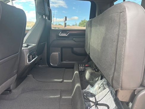 Used 2024 GMC Sierra 2500 Denali w/ Denali Reserve Package AWD/4WD image 38