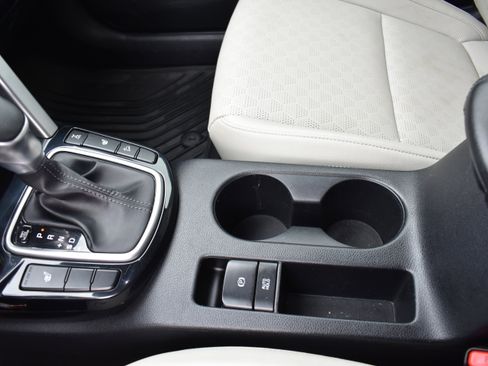 Used 2021 Kia Seltos SX image 24