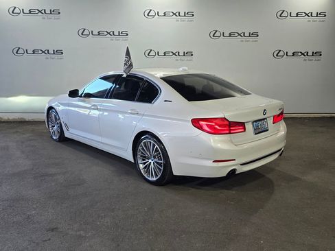 Used 2019 BMW 530e w/ Convenience Package image 8