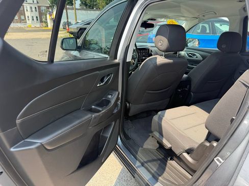 Used 2020 Chevrolet Traverse LS AWD/4WD image 36