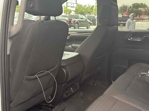Used 2022 GMC Sierra 1500 Elevation AWD/4WD image 19