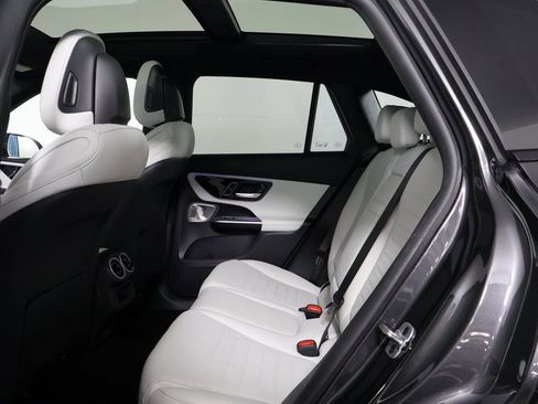 Certified 2024 Mercedes-Benz GLC 300 4MATIC image 11