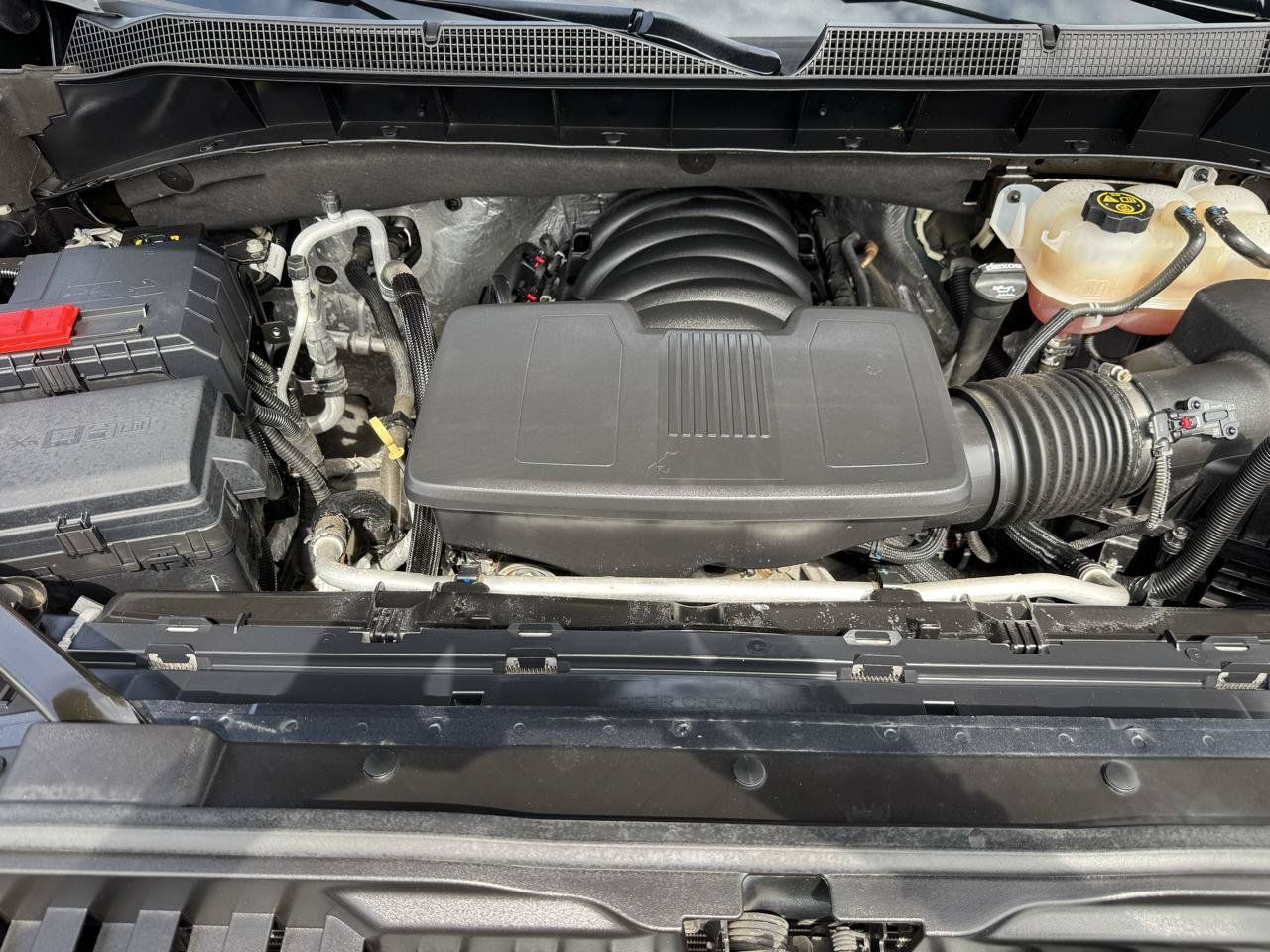 Used 2020 Chevrolet Silverado 1500 LT w/ All-Star Edition AWD/4WD image 18