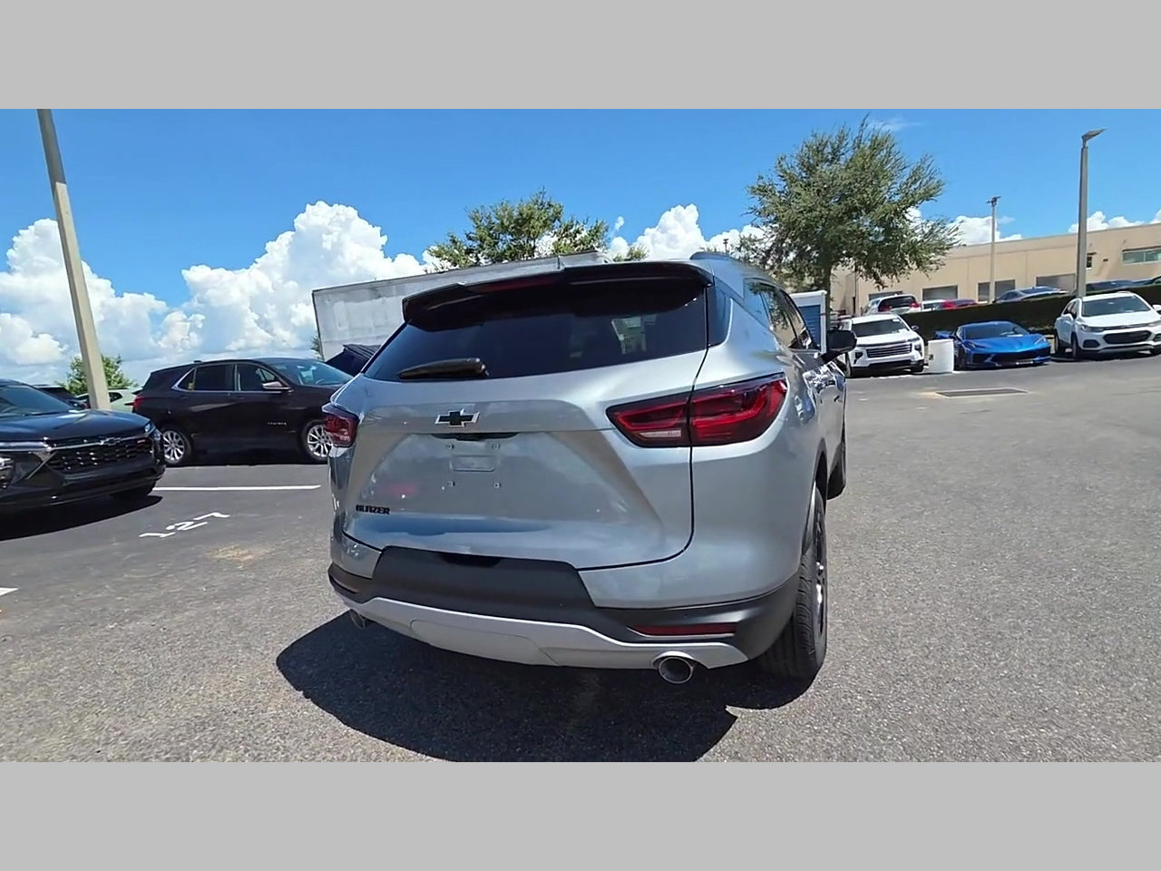 New 2026 Chevrolet Blazer LT w/ Sound & Technology Package FWD image 19
