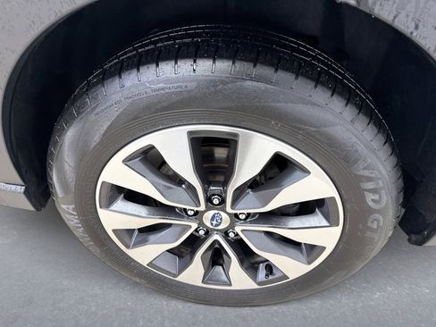 Used 2024 Subaru Outback Touring XT image 20