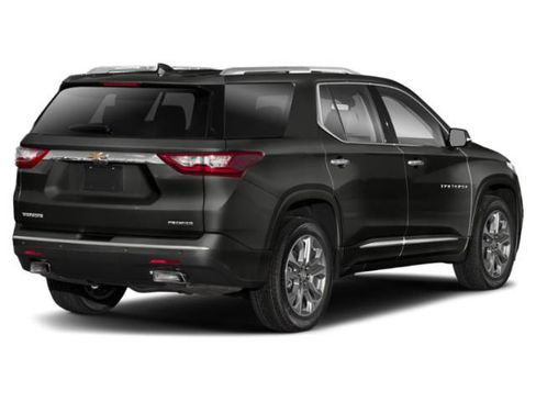 Used 2019 Chevrolet Traverse Premier AWD/4WD image 2