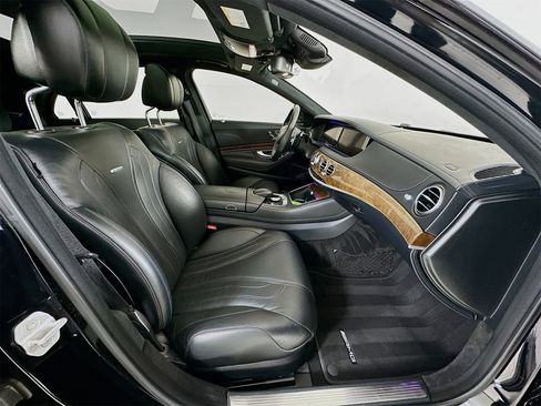 Used 2014 Mercedes-Benz S 63 AMG 4MATIC Sedan image 31